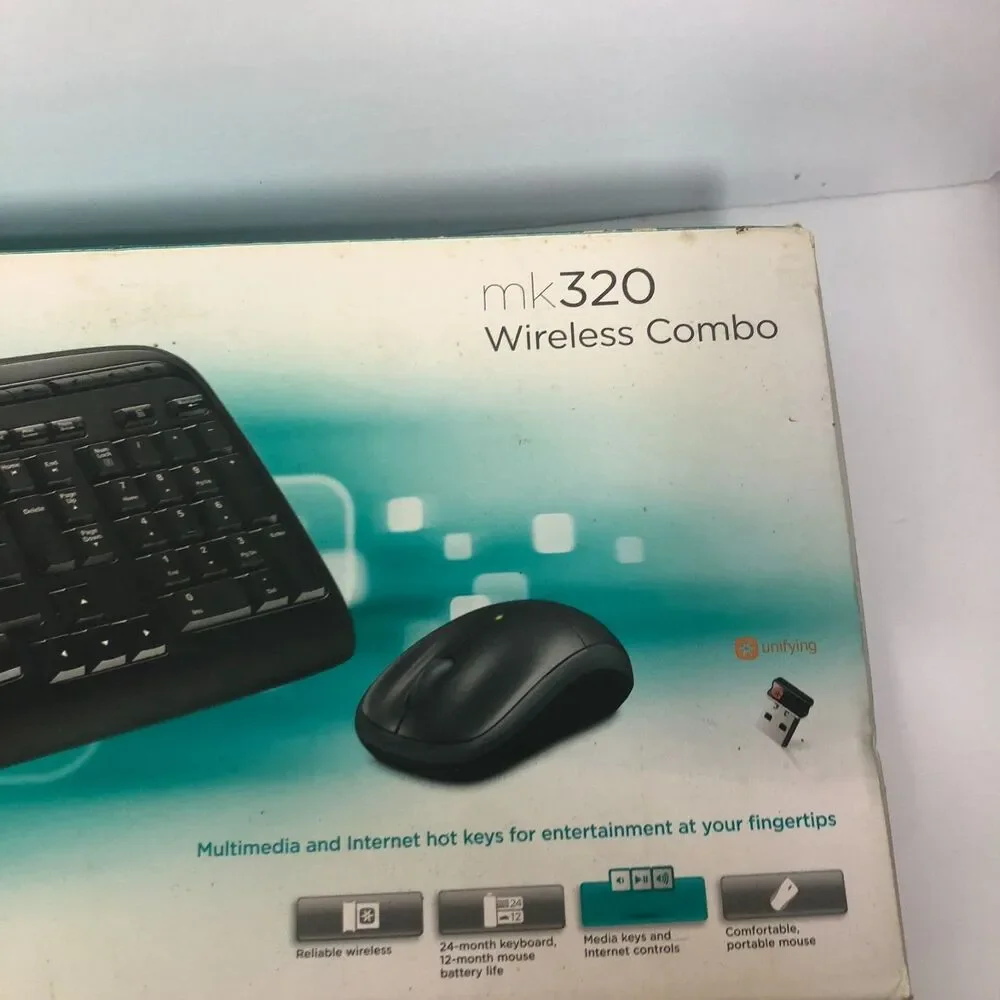 Logitech Wireless Combo MK320 Wireless Combo Keyboard & Mouse NEW